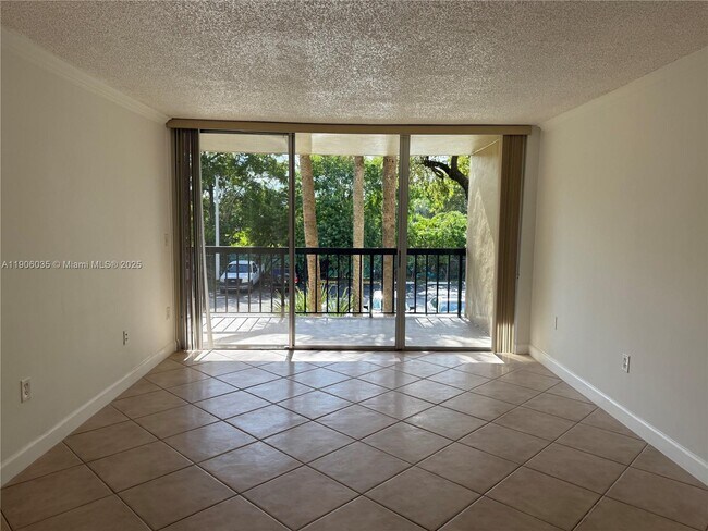 Photo - 10875 SW 112th Ave Unit 208