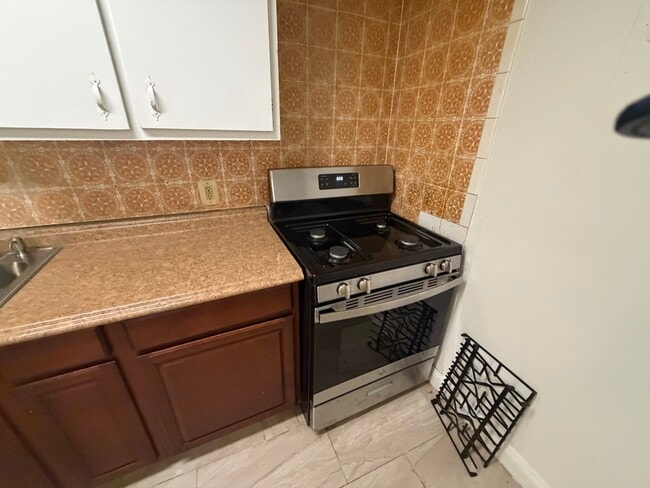 511 Rappolla St Unidad Bayview hospital