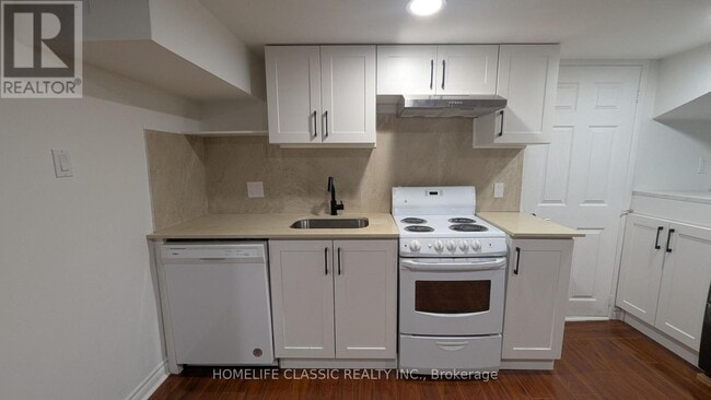 Photo - 230 Alsace Rd