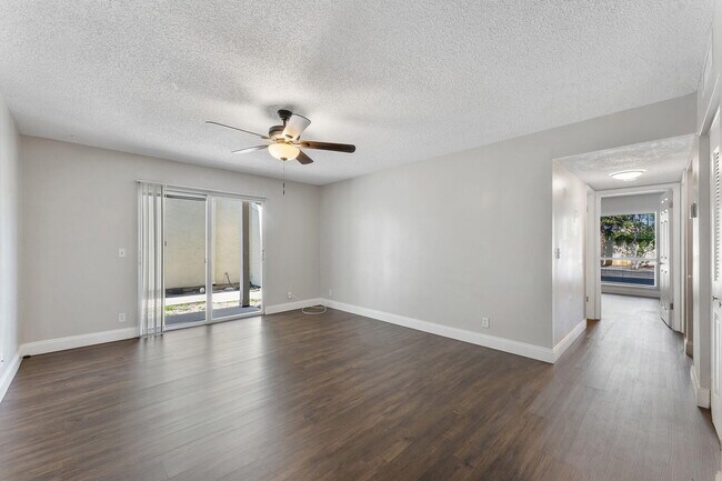 Photo - 1500 N Congress Ave Unit C19