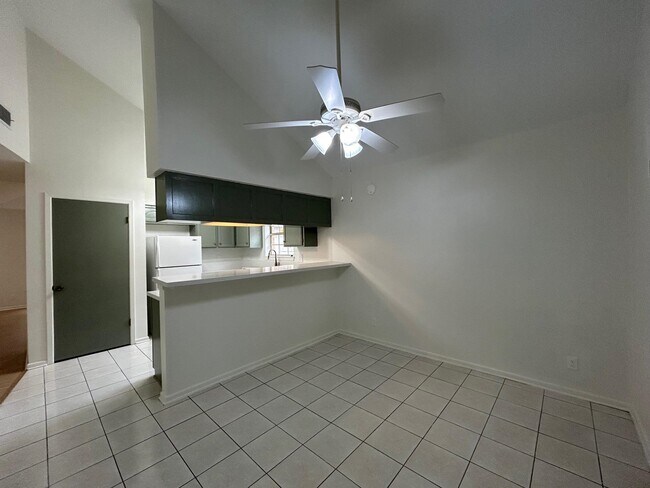 Photo - 126 Knoll Ave