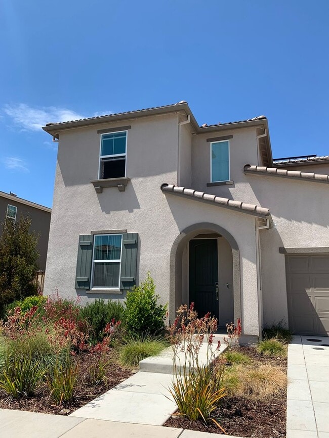 Photo - 4 Bedroom Home in Hollister with 3 Full Bathrooms and Central A/C