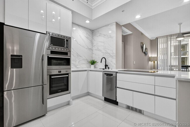 Photo - 701 S Olive Ave Unit 1205