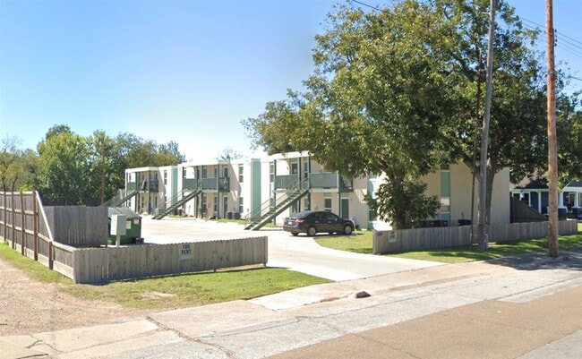 Photo - 1109 E North St