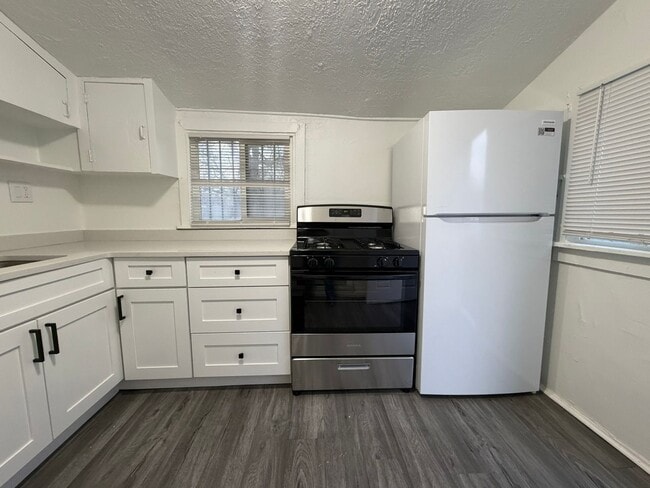 Photo - One Bedroom Home