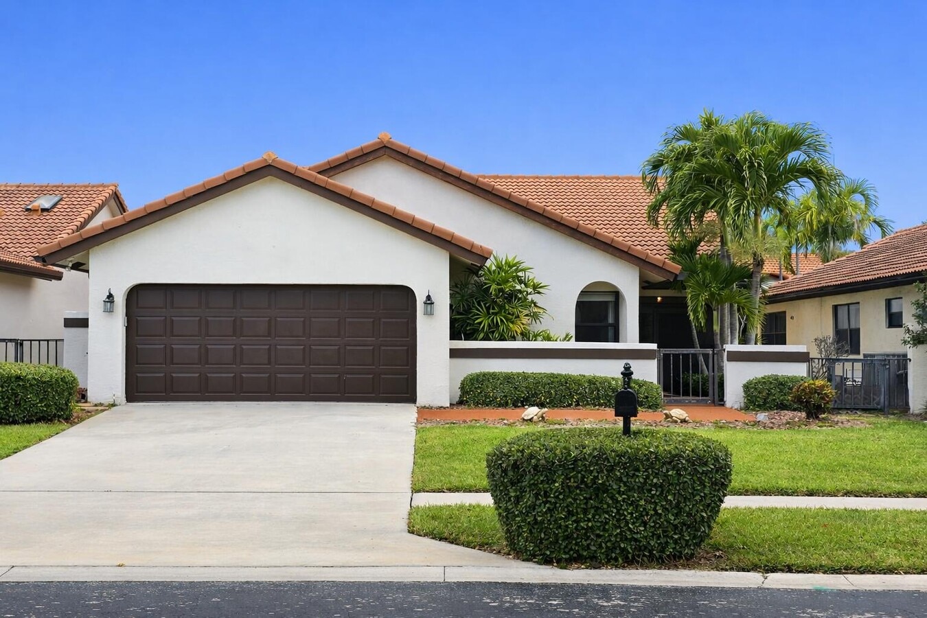 Photo - 21583 Villa Nova Dr