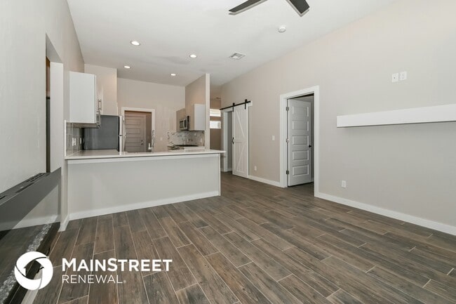 Photo - 11324 Paradise In Dr