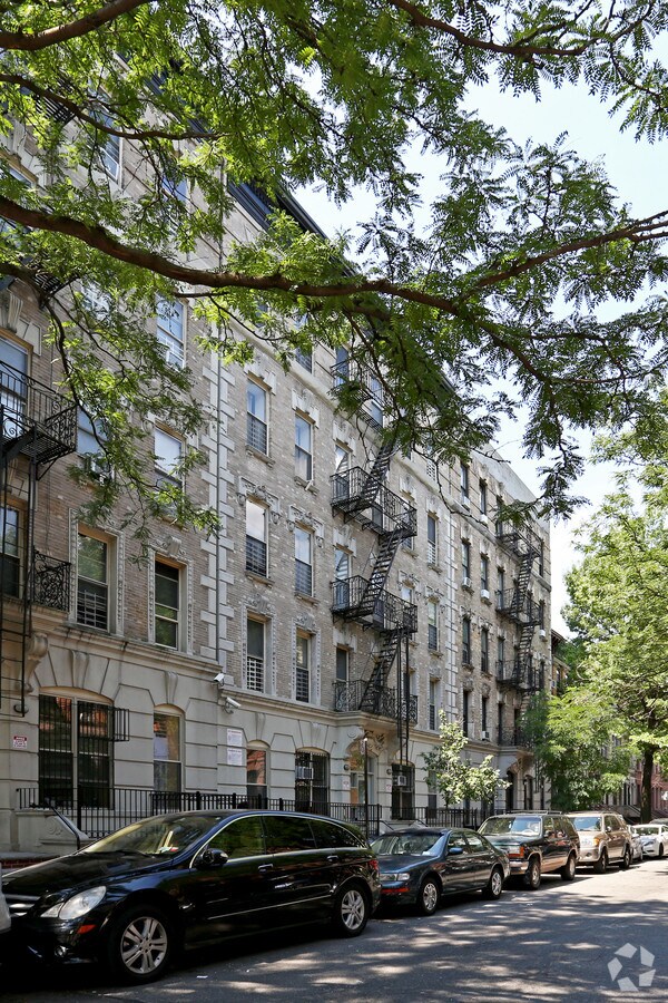 Photo - 518 W 148th St