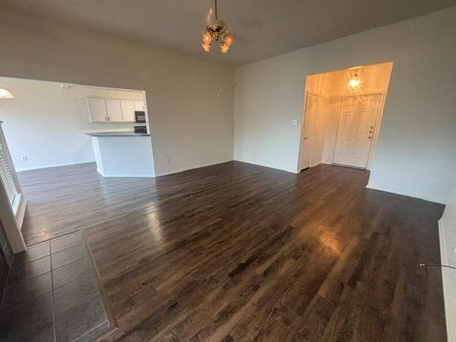 1024 Carlin Ln