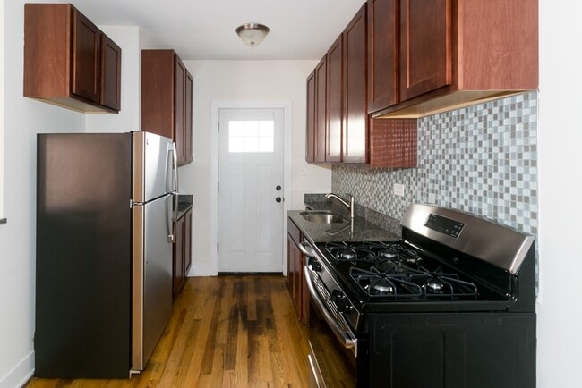 Photo - 3830 N Fremont Unit W3