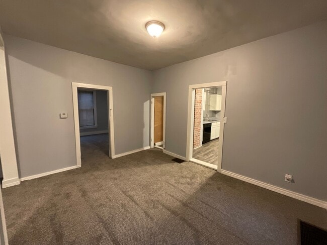 Photo - COLLEGE PRE-LEASING