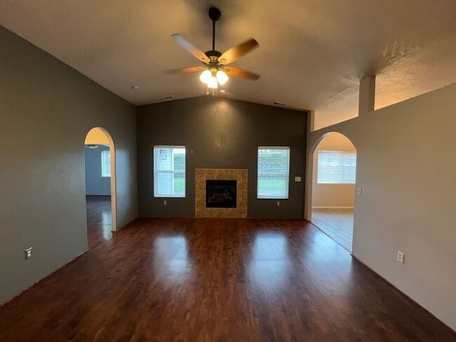 Photo - COMING SOON/ 3 BEDROOM SINGLE FAMILY HOME