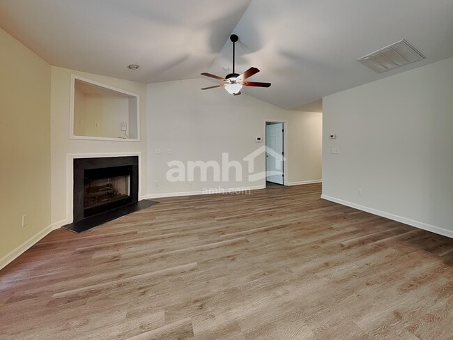 Photo - 770 Peachtree Meadows Cir