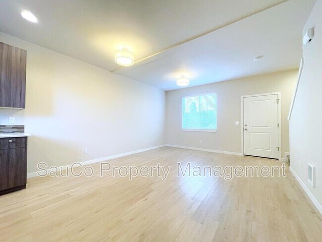 Photo - 17345 SW Blanton St