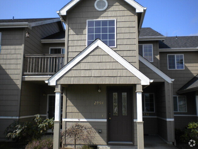 Building Photo - Upstairs Condo in North Gilham