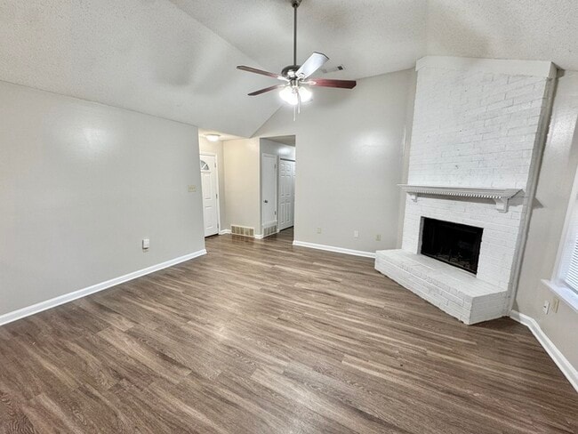 Photo - 7050 Presmond Rd