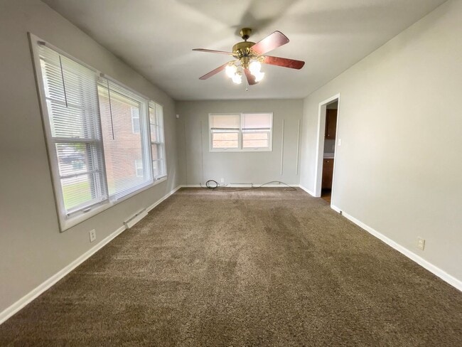 1711 N Glenwood Ave