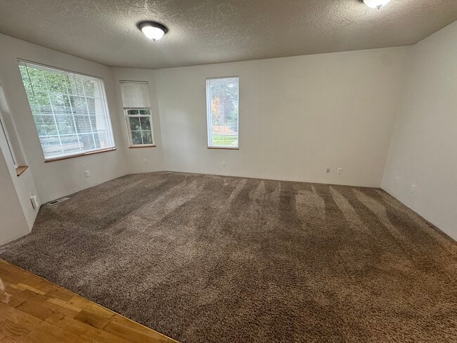 Photo - 6515 W Butte St