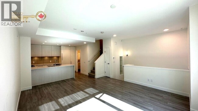 Photo - 2035 Glenaire Dr