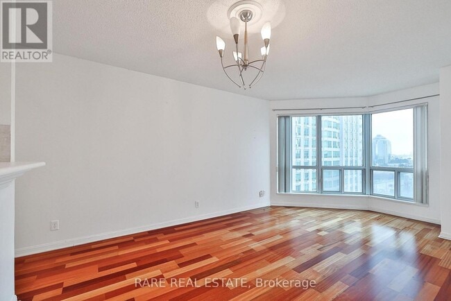 Photo - 11 Lee Centre Dr Unit 1016