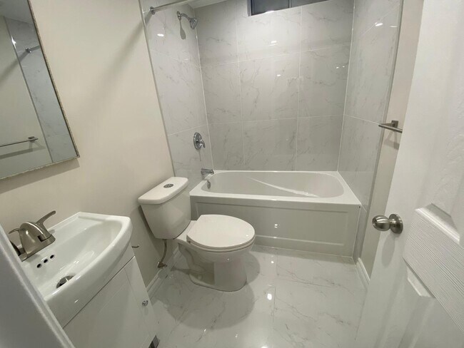 Photo - 29 Tillbrook Ct