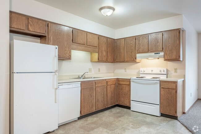 3BR, 1BA - 958SF - Kitchen