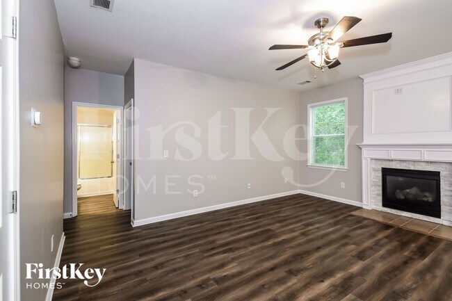 3835 Green Ridge Ct