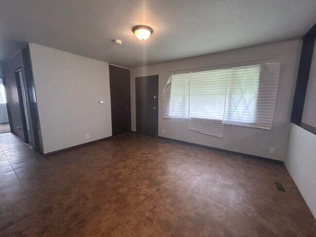 Photo - 1221 Koehn Dr House