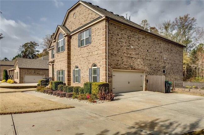 Photo - 2216 Golden Eagle Dr