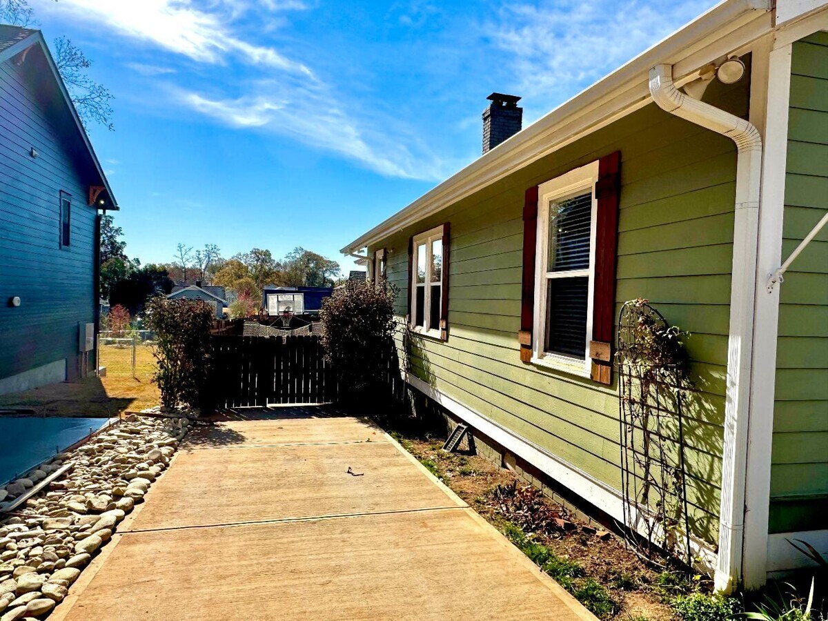 Photo - 23 Sullivan St Casa