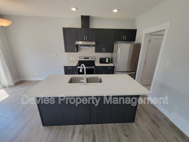 Photo - 4835 Wright Dr SW