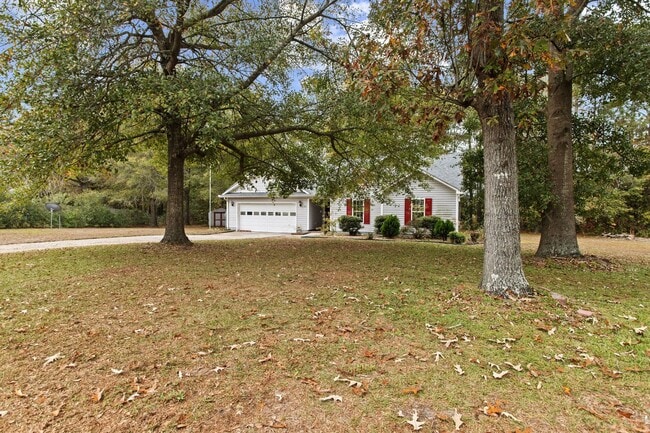 Photo - Cul-de-Sac Retreat with Vaulted Ceilings, Fireplace & Large Deck