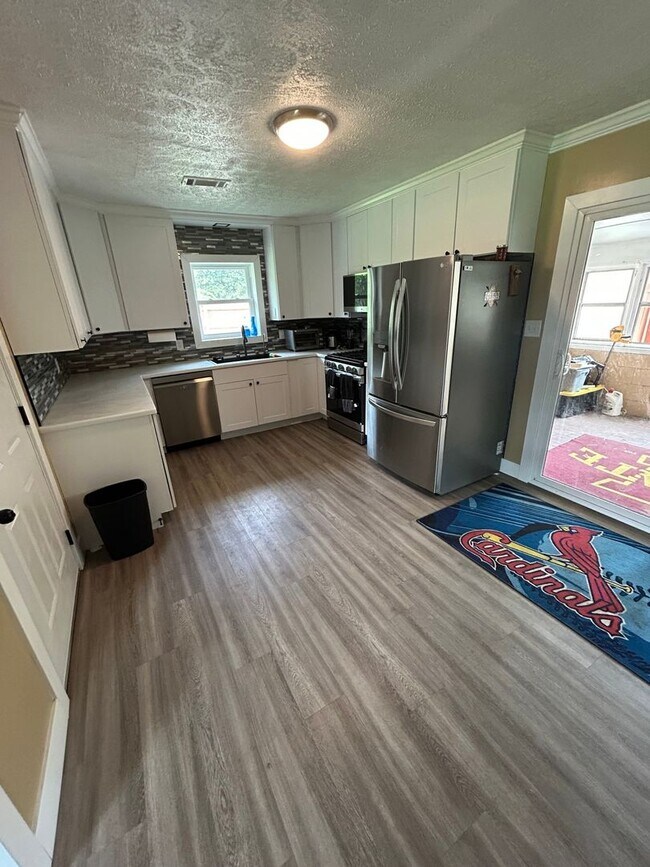 Photo - 1230 S Rogers St