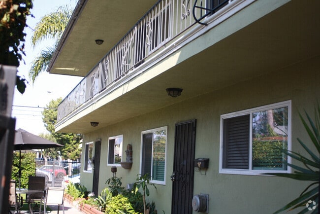 Building Photo - 4041 S Centinela Ave Rental