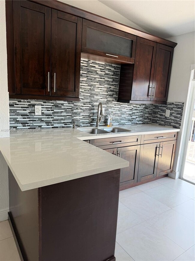 Photo - 7040 NW 173rd Dr Unit 1706