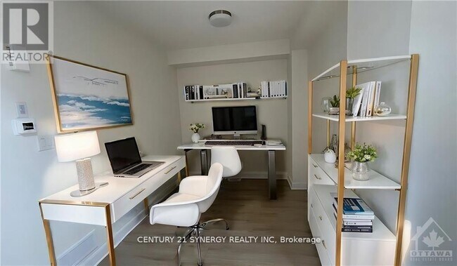 Photo - 110 Succession Court