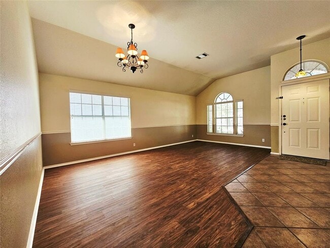Building Photo - 8102 Lerwick Ln
