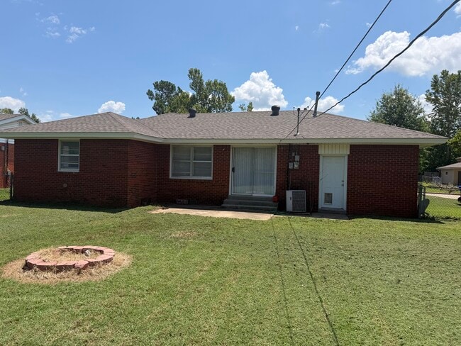 Photo - 804 Barbour Ave