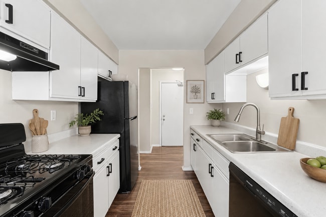 Country Chalet Apartments