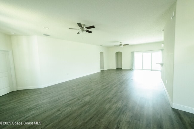 Photo - 526 Falmouth St