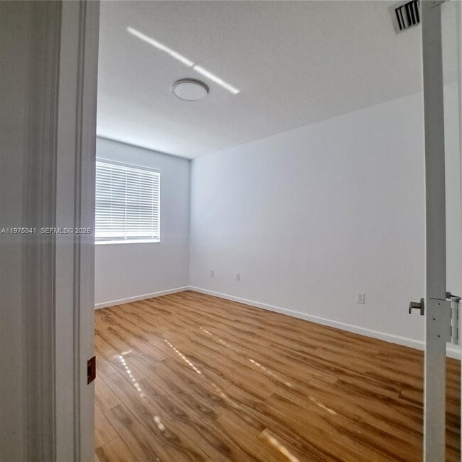 Photo - 642 SW 106th Ave