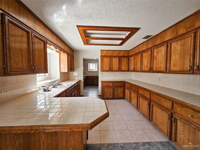 Photo - 15 Jasman Rd