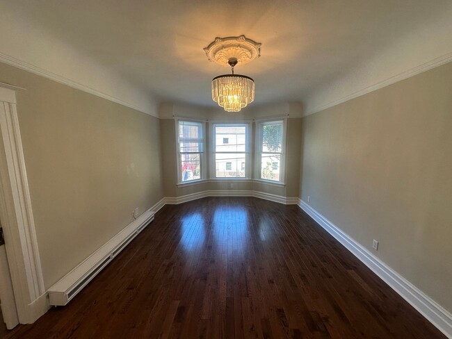 Photo - 817-821 Oak Street (7057r) Unit 819