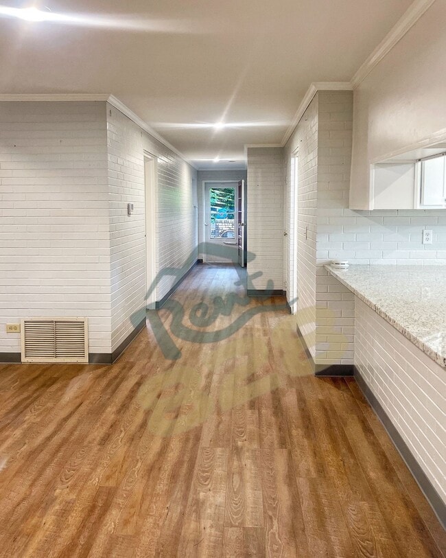 116 Joanne Ln