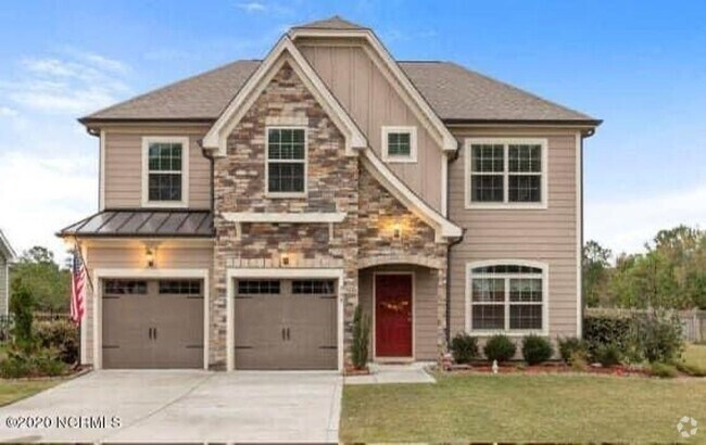 Building Photo - 4 Bedroom, 2.5 bath home in Mimosa Bay Com...