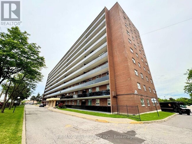 Photo - 3533 Derry Rd E Unit 709