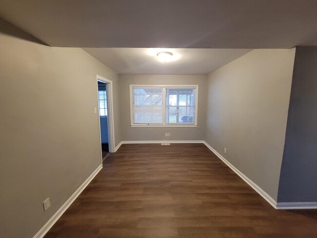 Photo - 1775 Harrodsburg Rd