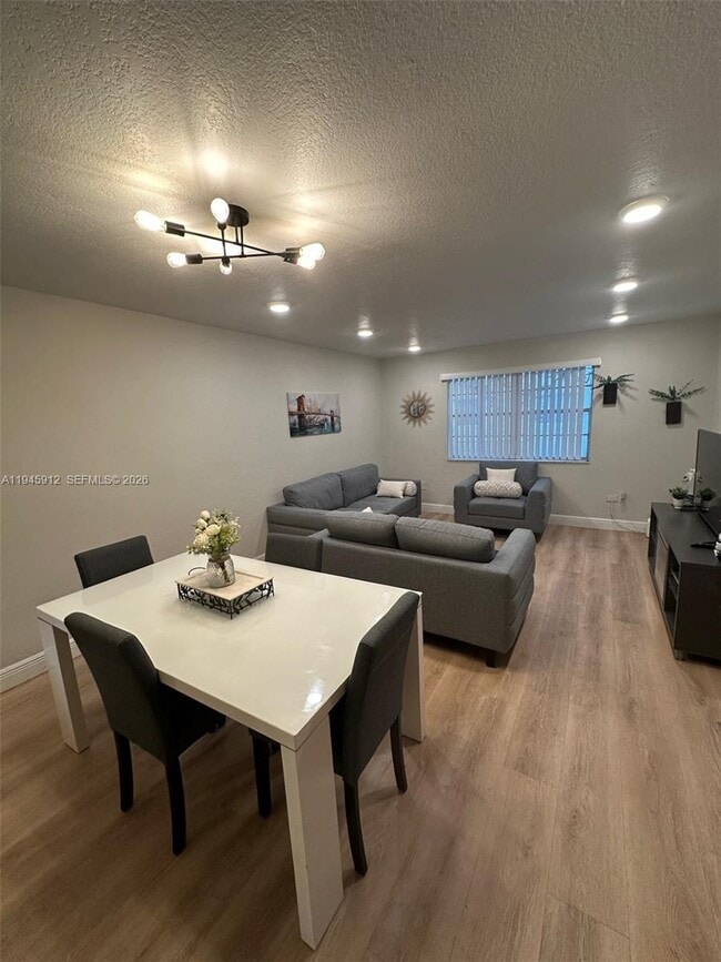 Building Photo - 17255 SW 95th Ave Unit 104