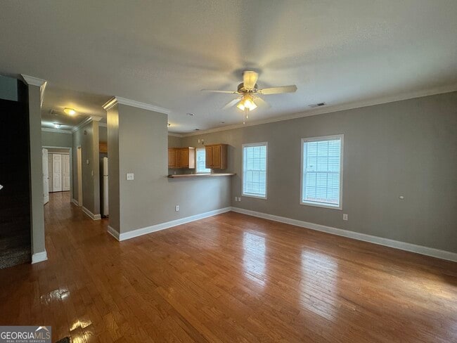 Photo - 223 Milford Dr