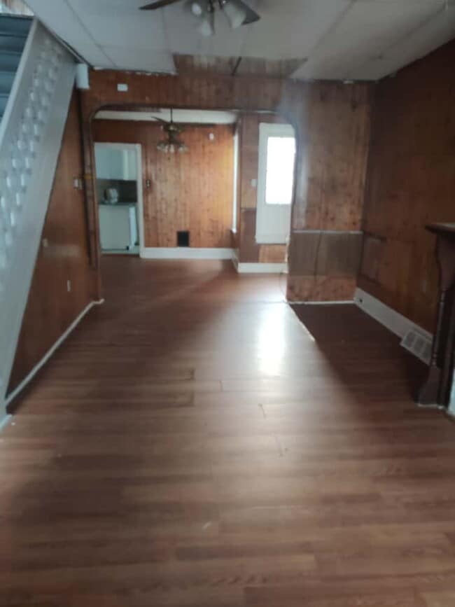 Photo - 4322 Otter St